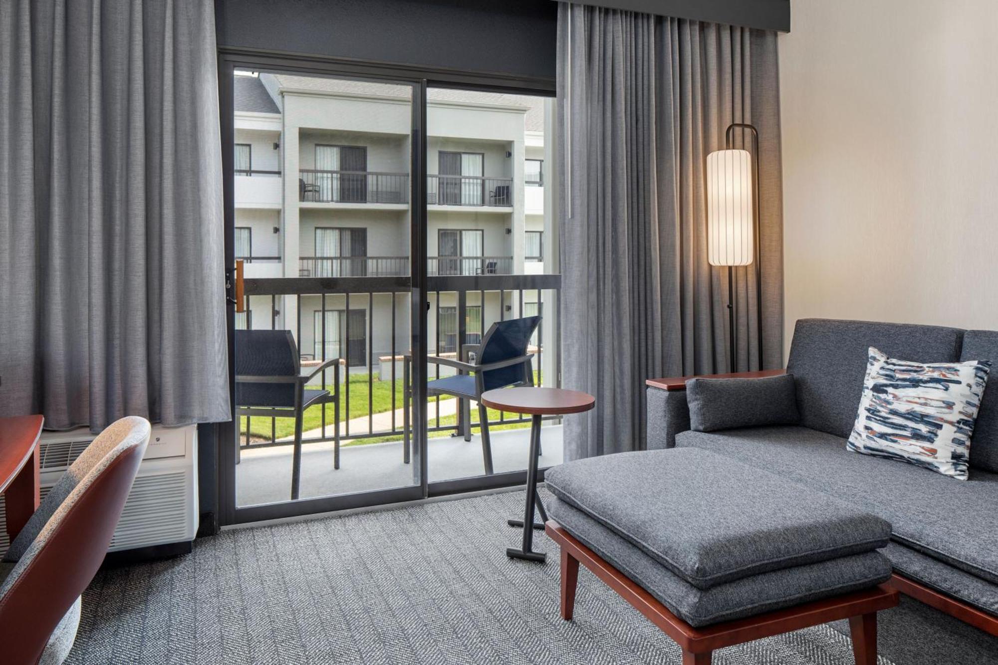 Hotel Courtyard By Marriott Chicago Waukegan / Gurnee Exteriér fotografie
