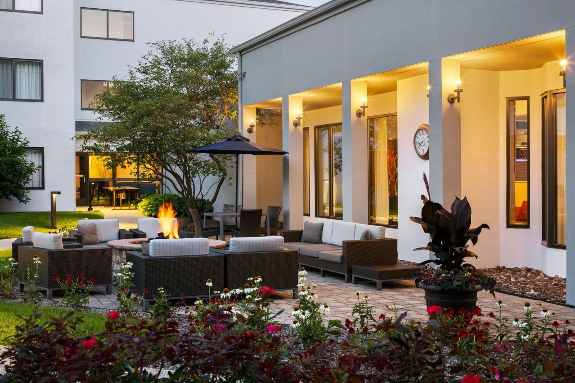 Hotel Courtyard By Marriott Chicago Waukegan / Gurnee Exteriér fotografie